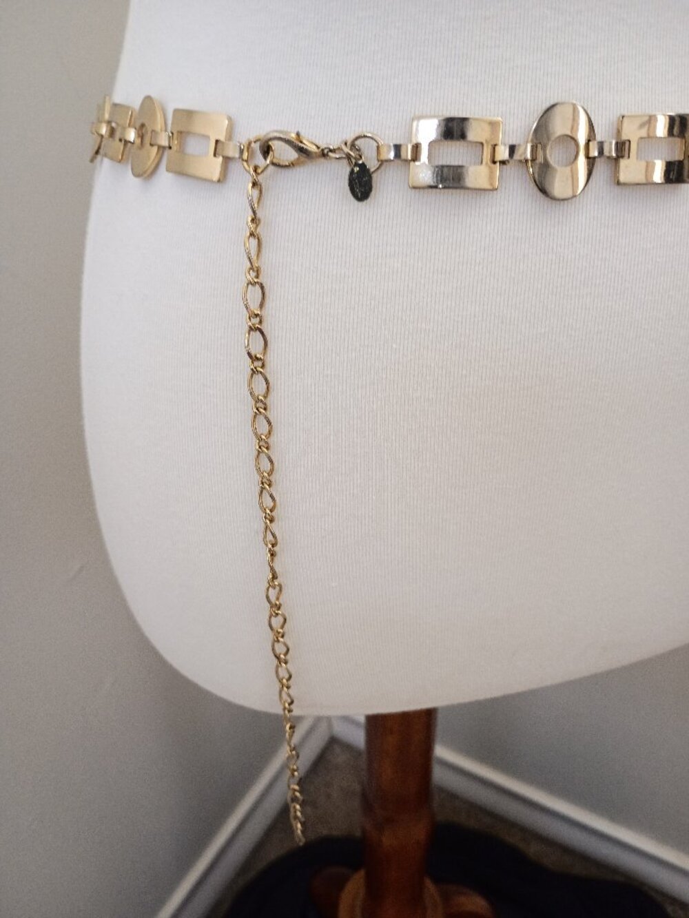 Chain Belt Gold early 2000s Vintage